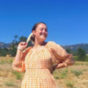 Meet your Posher, Rebecca